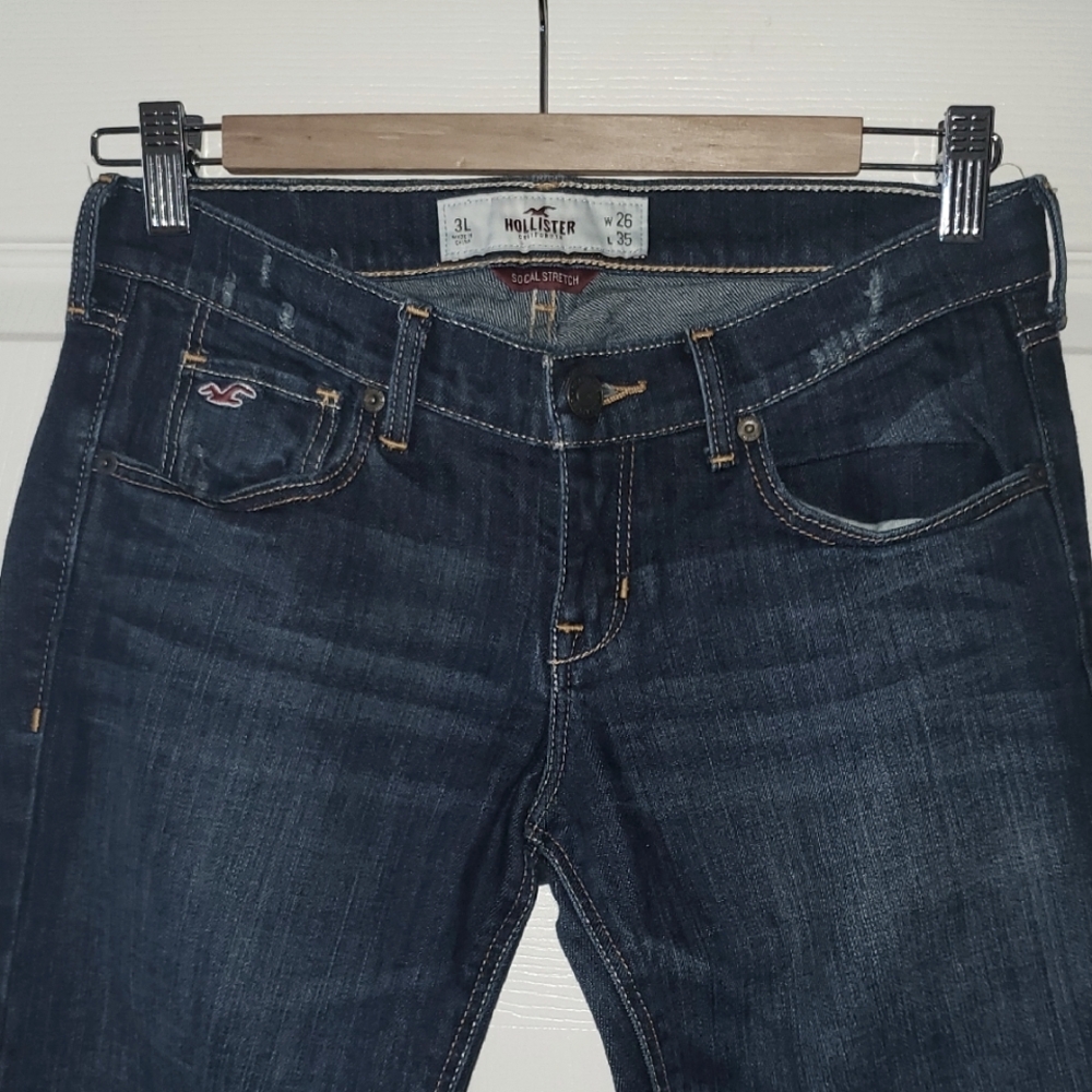 Hollister Social Stretch Indigo Denim Flare Jeans. Size 3 Long. / 26.